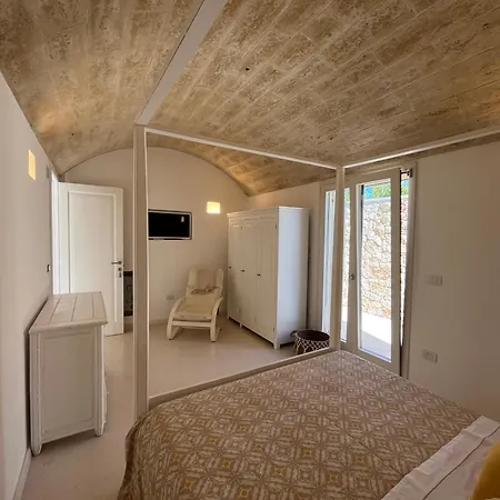 Chiara By Salentoltremare *